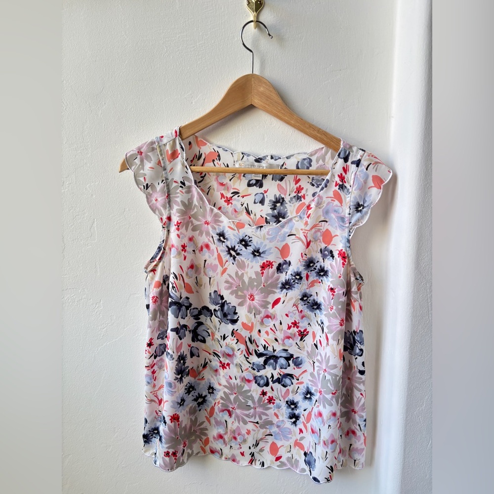 LC Lauren Conrad Floral Blouse Scoop Neck Tank in Pink and Blue Size Small